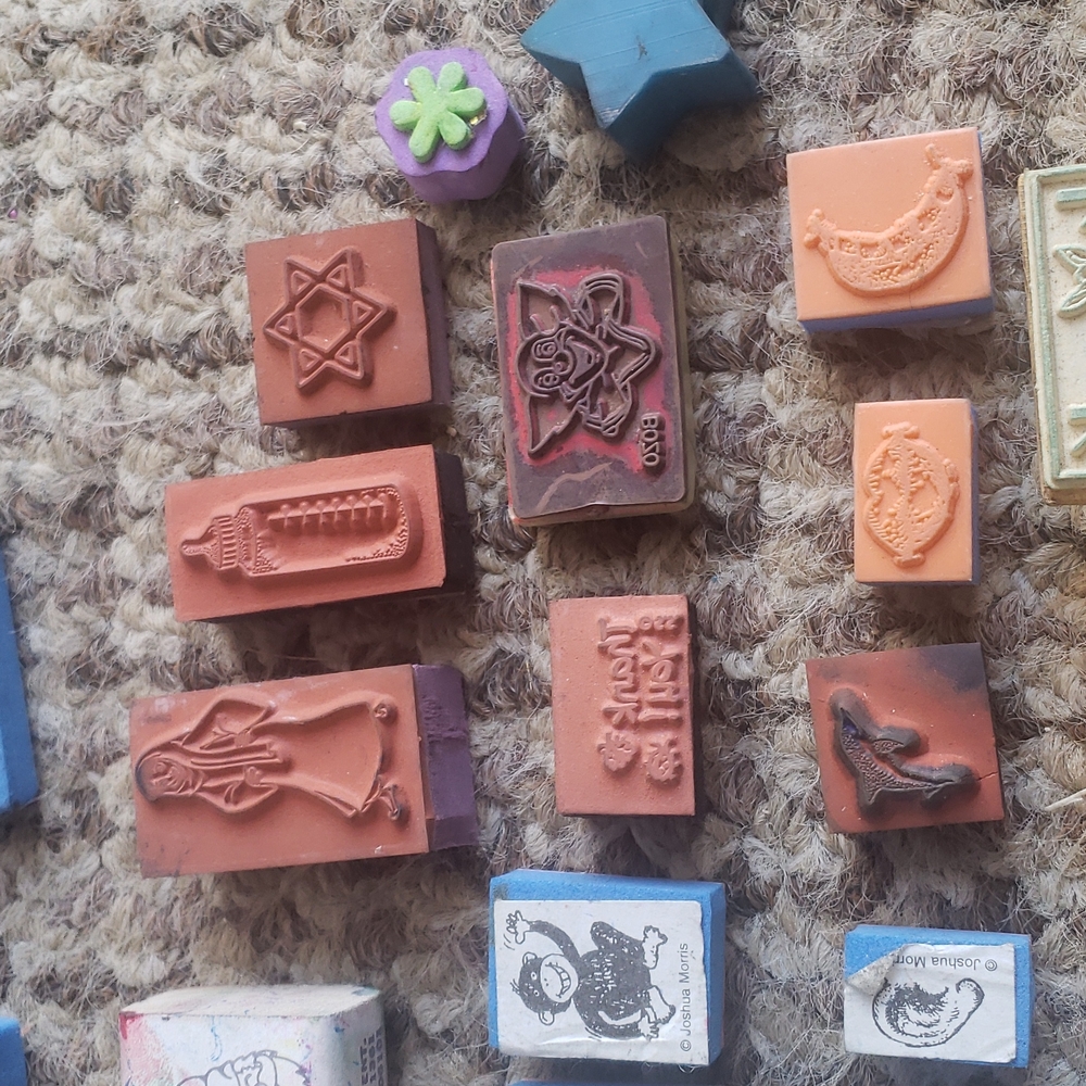 stamps - Picture 3 of 12